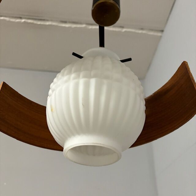 5347656 Lampadario svedese anni 50 tre