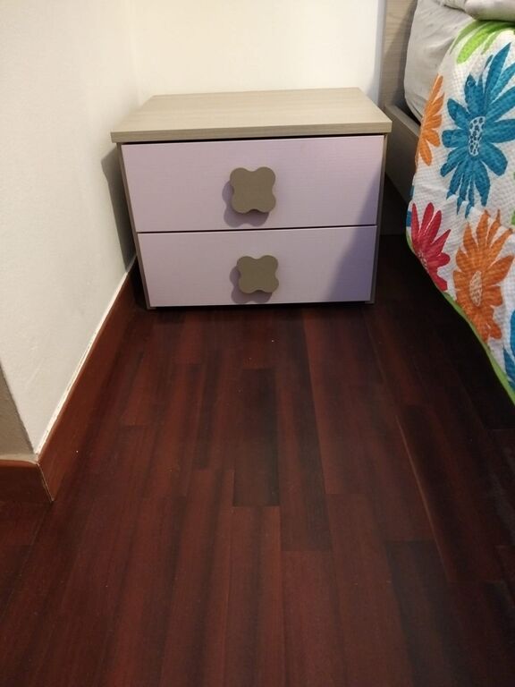 5402167 Letto singolo+comodino+mensola