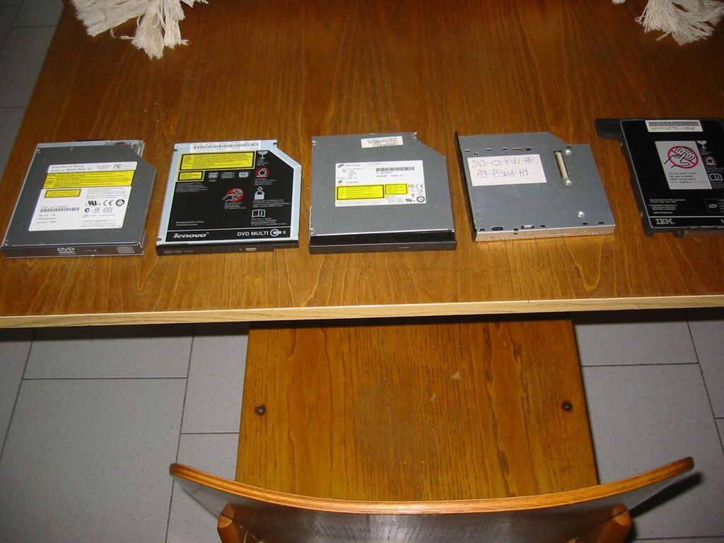 5411015 Lettori cd floppy e dvd per