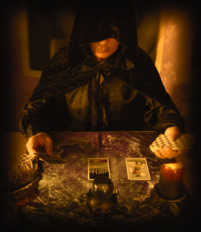 5410635 Letture di tarocchi e rituali di