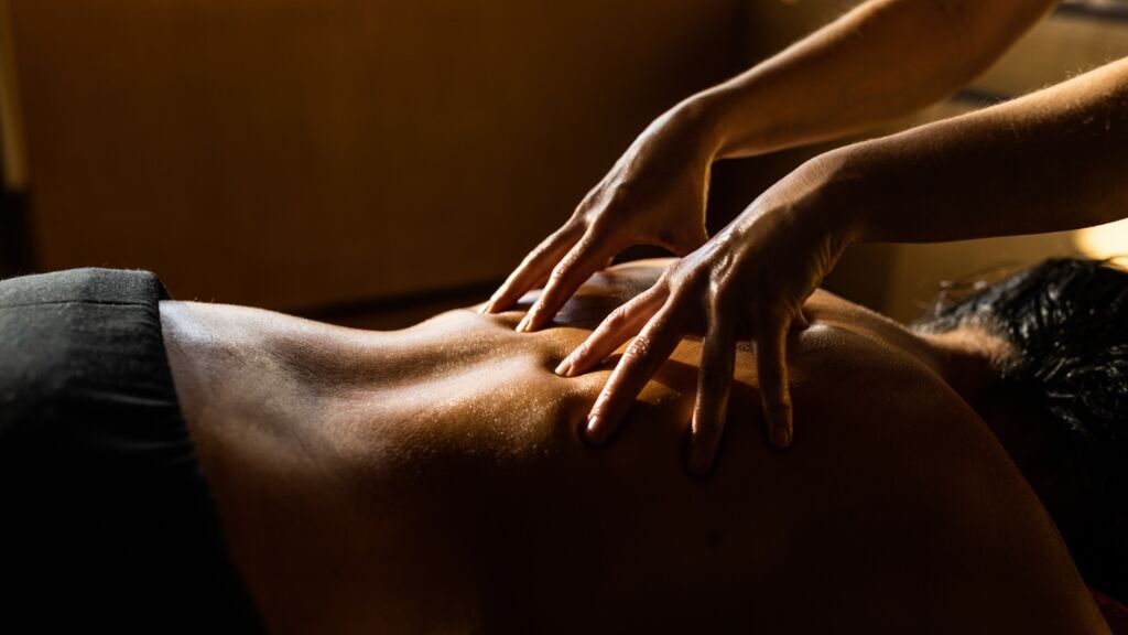 5398471 Massaggi rigeneranti a legnano