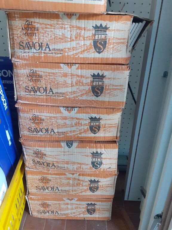 5354155 Mattonelle ceramica di savoia