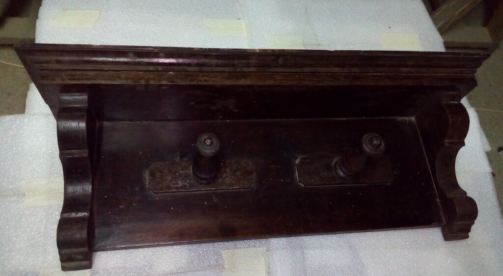 5375834 Mensola attaccapanni antica