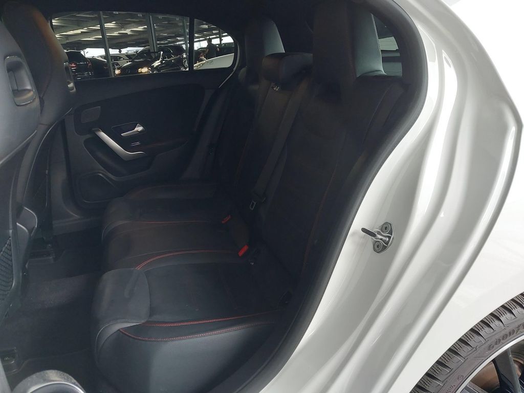 5397202  MERCEDES Classe A 250E AMG LINE