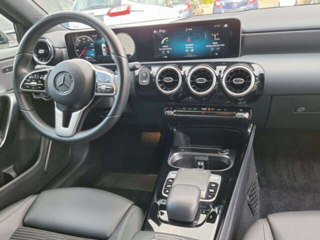 5397208  MERCEDES Classe A 180d LED NAVI