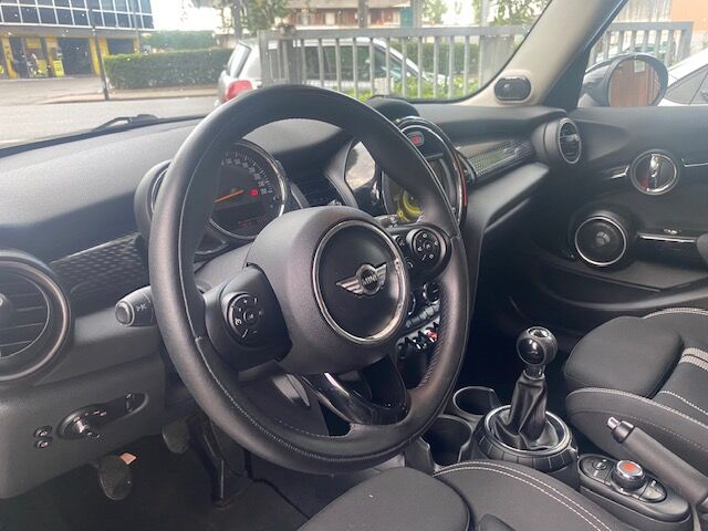 5405549  MINI Cooper COOPER S