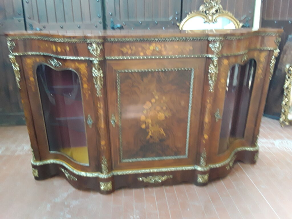 5373508 Mobili antichi