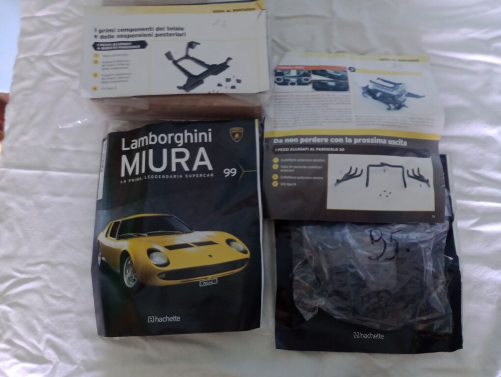 5409025 Modellino da costruire della