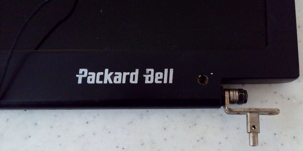5382117 Monitor packard bell easynote