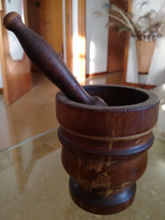 5408804 Mortaio in legno