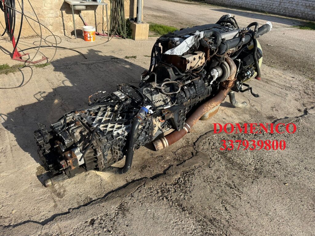 5390788 Motore e cambio marce manuale zf