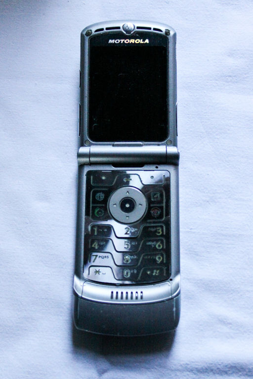 4190083 Motorola V3