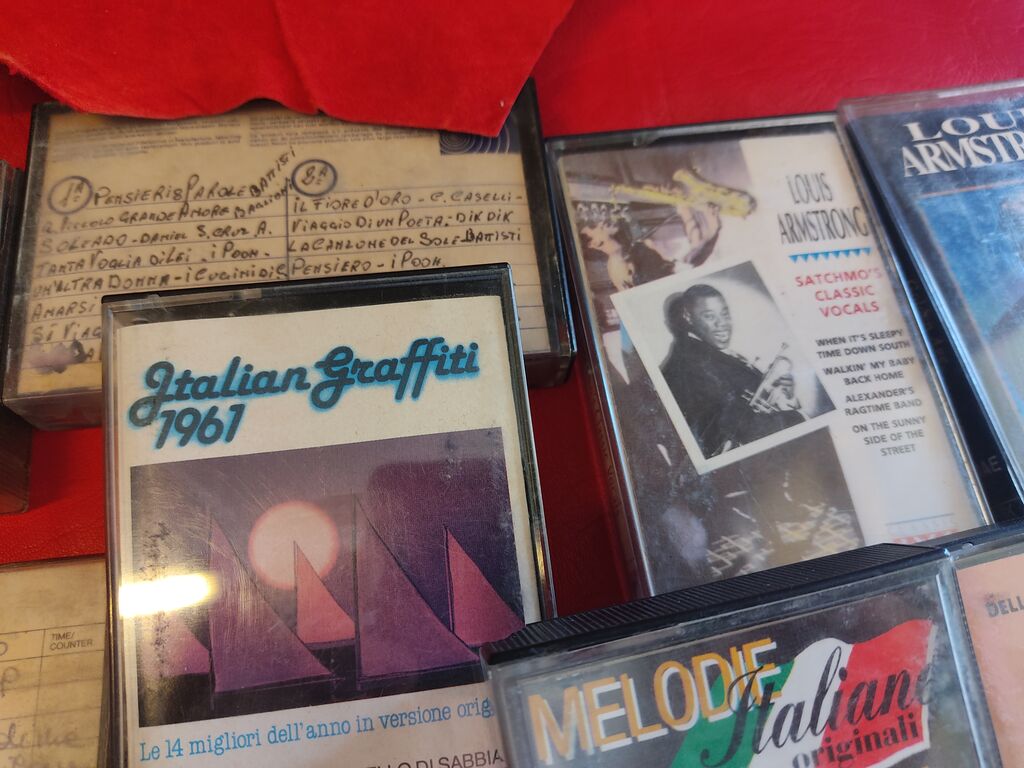 5387904 Musicassette canzoni