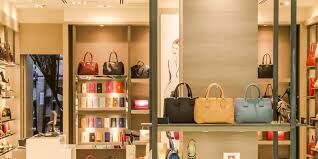 5402350  negozio 5 GIORNATE  mq122