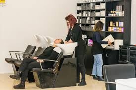 5408059  negozio VIC.VIA ROMA CESANO 