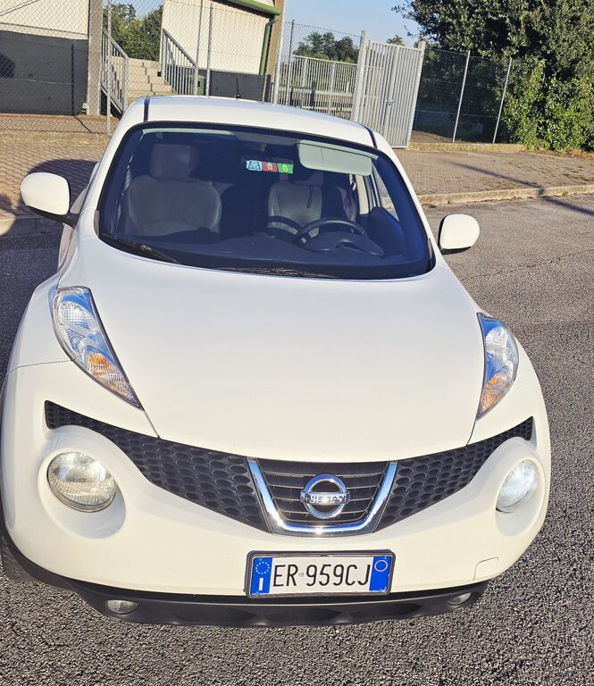 5404952  NISSAN Juke Acenta