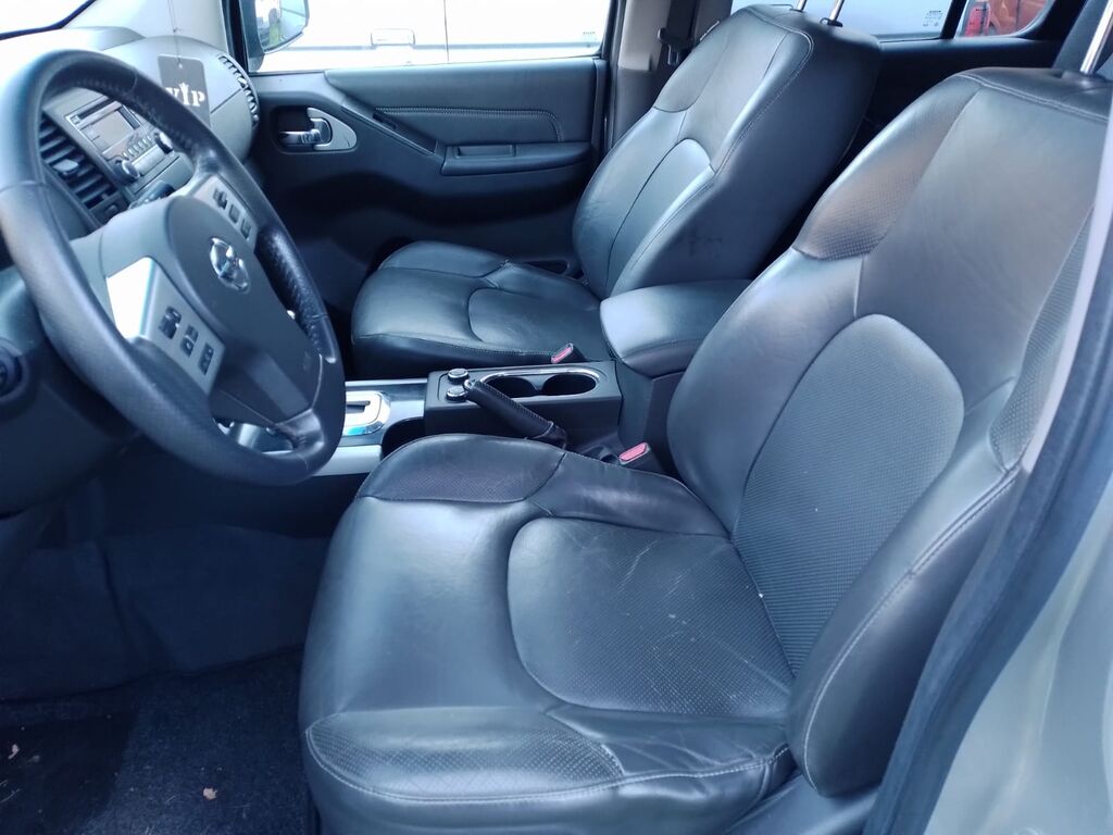 5398148  NISSAN Pathfinder 4x4