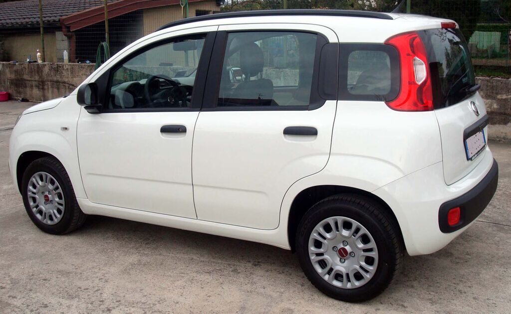 5349726 Noleggio auto pulmino 9posti