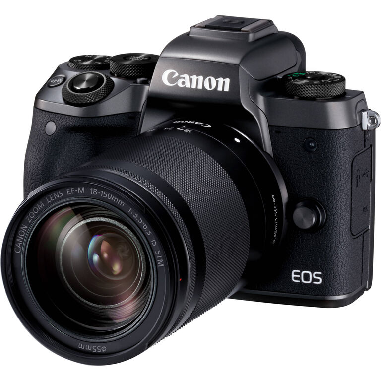 5384187 Nuove fotocamere mirrorless,