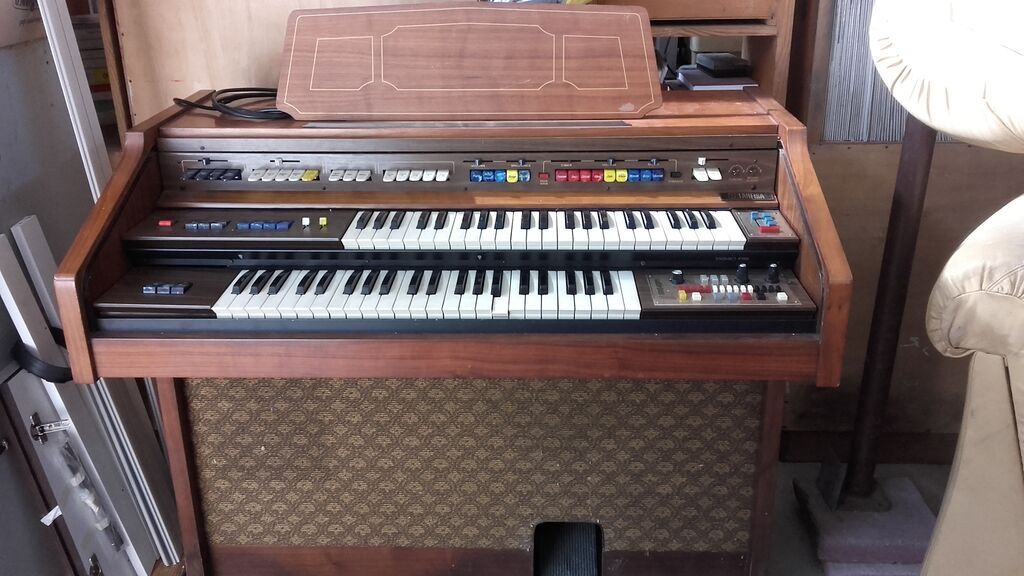5392005 Organo elettronico farfisa anni
