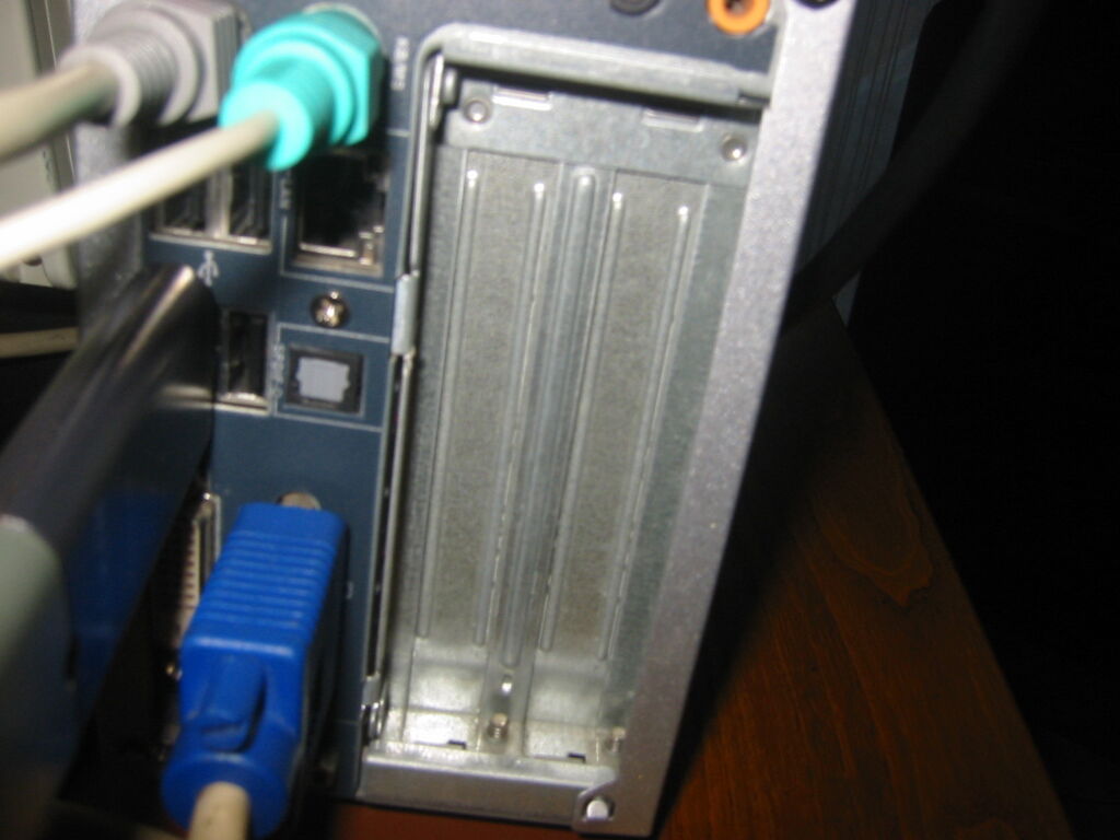 5410980 Pc tower mini   htpc asus p5l8l