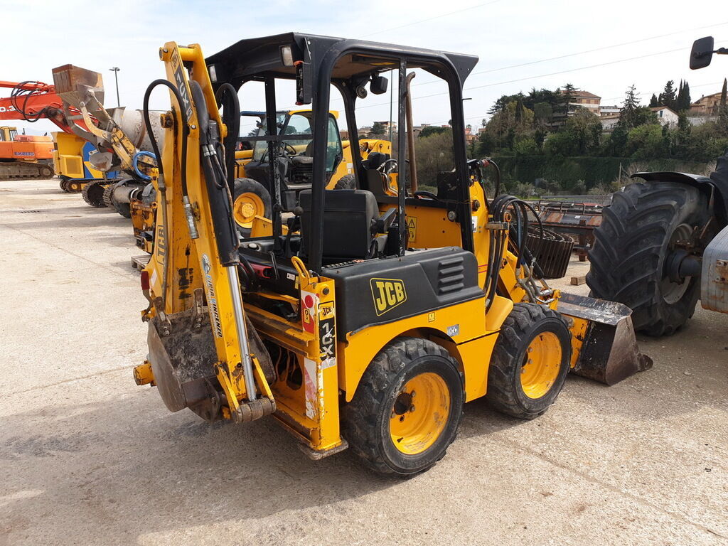 5406023  Macchinari per l'edilizia JCB