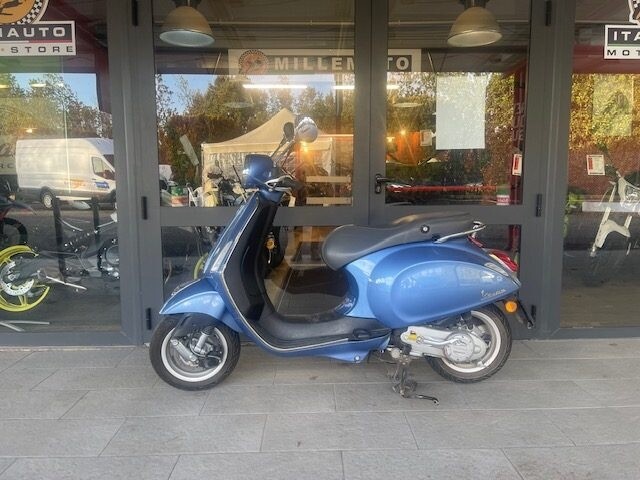 5082069  PIAGGIO Vespa 4T