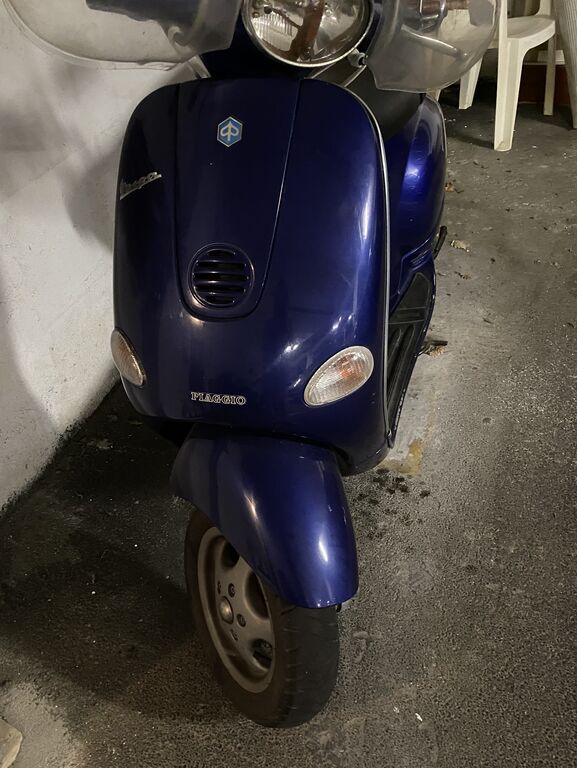 5404583  PIAGGIO Vespa ET4