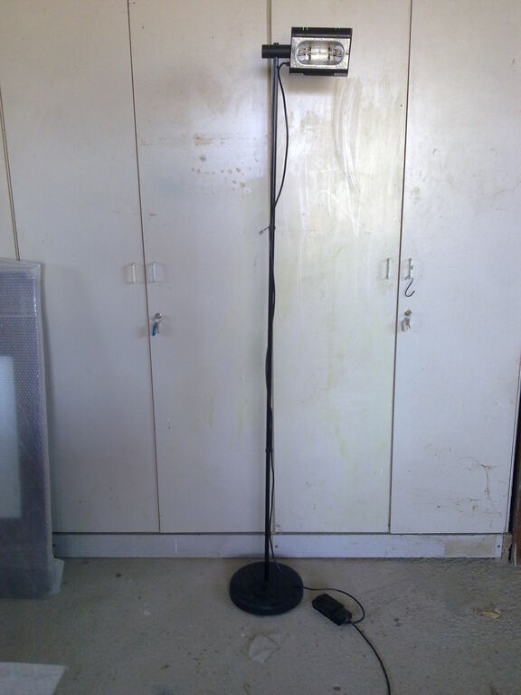 5376570 piantana alogena ad altezza