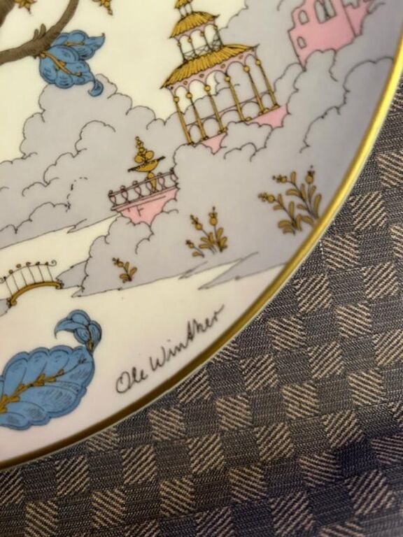 5396924 Piatto in porcellana