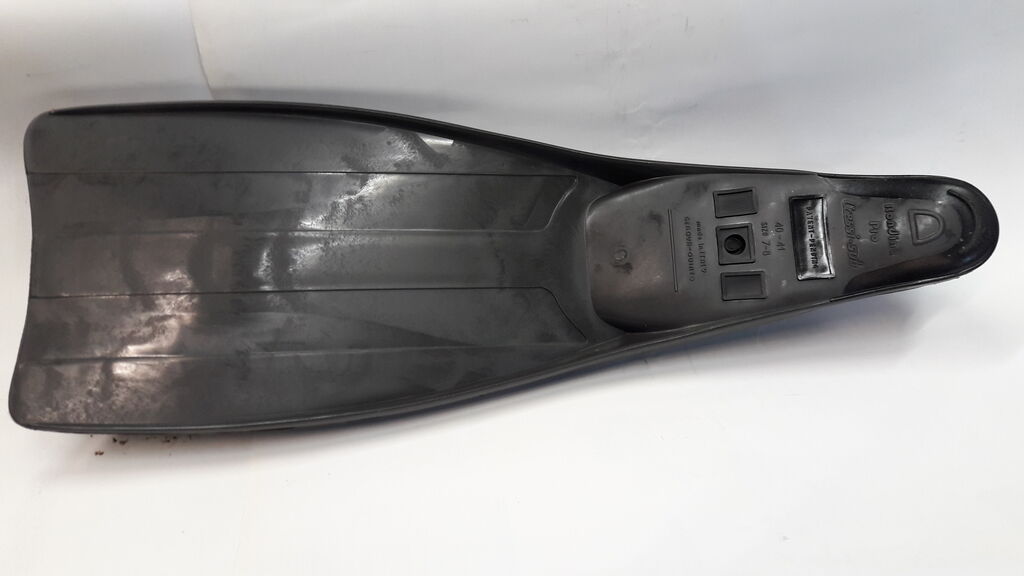 5404812 Pinne subacquee cressi rondine