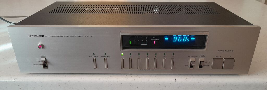 5407453 Pioneer synthesized radio tx 710