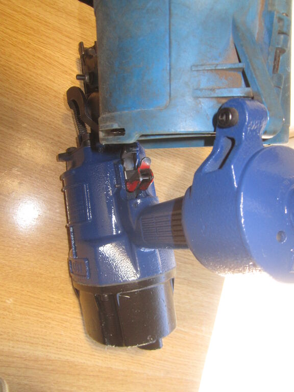 5376094 Pistola spara chiodi