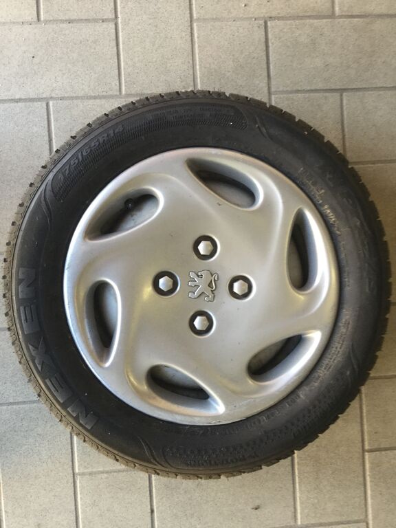 5348066  Pneumatici e Cerchi PEUGEOT 208