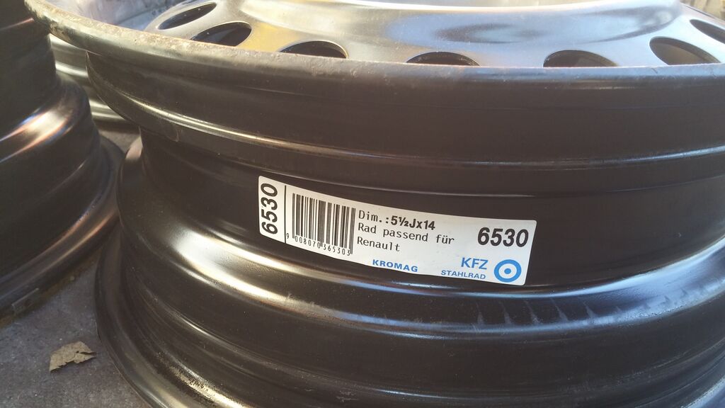 5350100  Pneumatici e Cerchi RENAULT