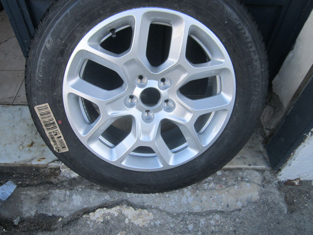 5405075  Pneumatici e Cerchi JEEP