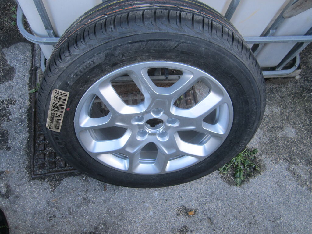 5405077  Pneumatici e Cerchi JEEP