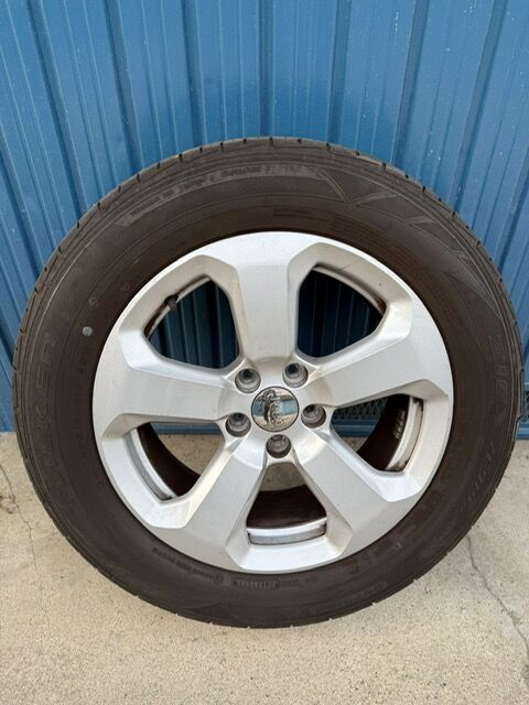 5406387  Pneumatici e Cerchi JEEP