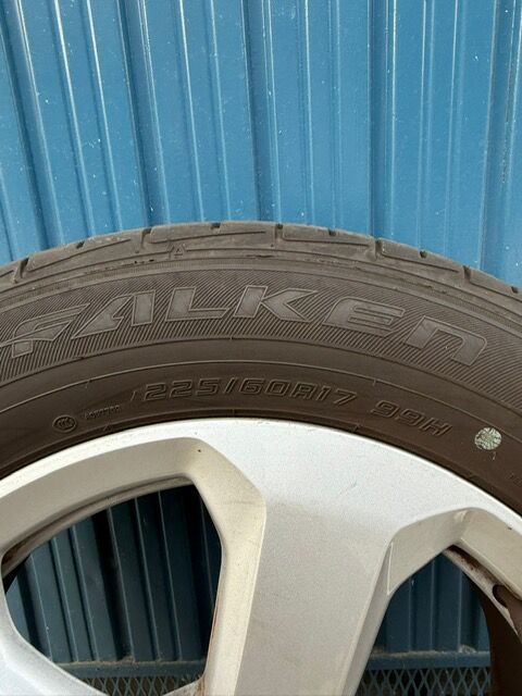 5406391  Pneumatici e Cerchi JEEP
