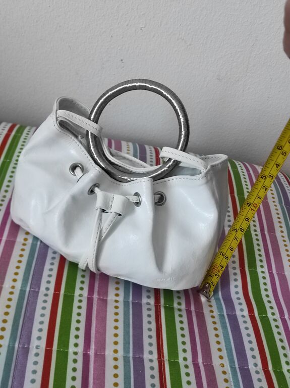 5378034 Pochette bianca da braccio breil
