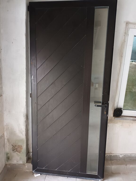 5401499 Porta da ingresso