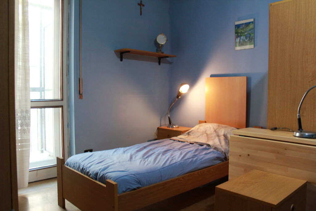 5347081  posto letto instanza doppia