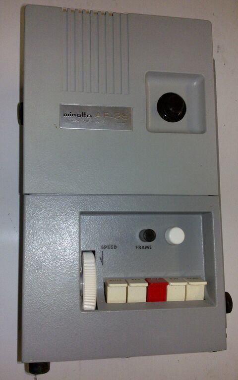 5376547 Proiettore super 8 modello