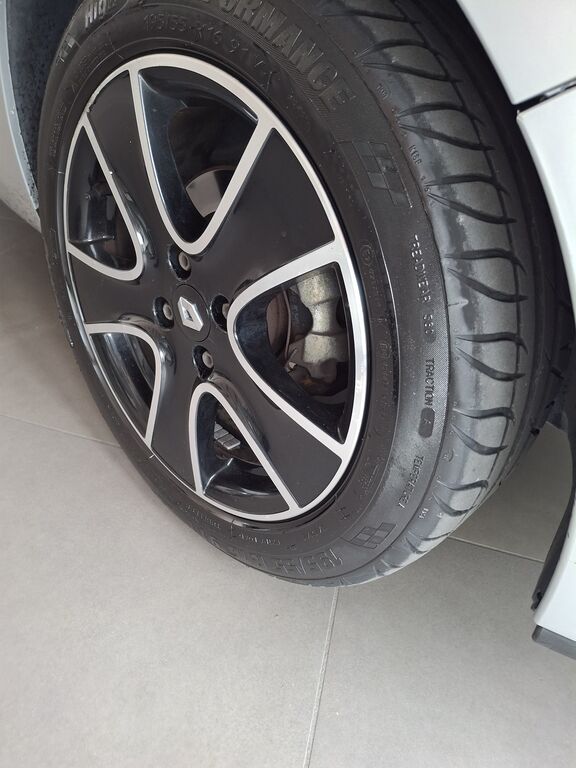 5392811  RENAULT Clio 4ª serie G.P.L.