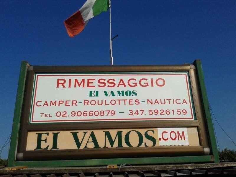 5406267 Rimessaggio camper roulotte