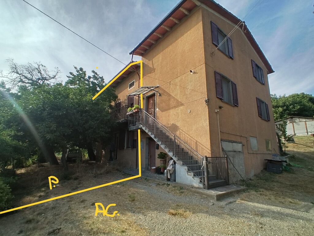 5390541  rustico mq200 Buono