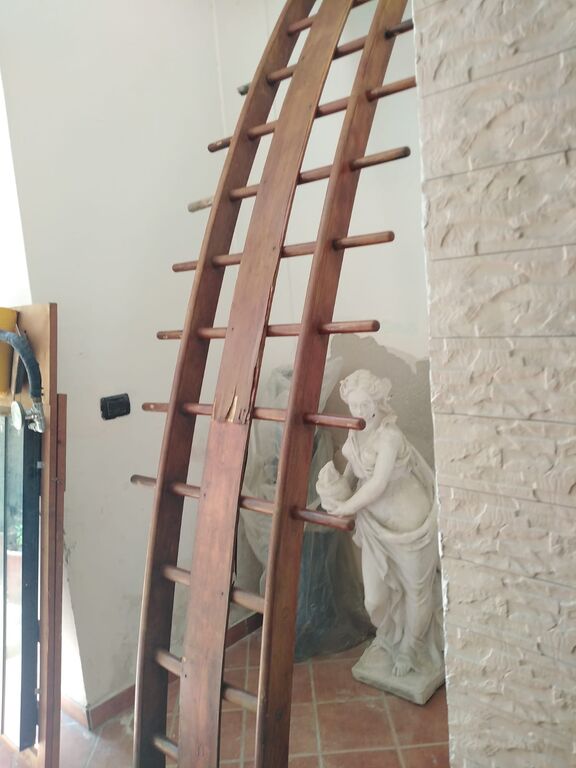 5403149 Scala svedese curva