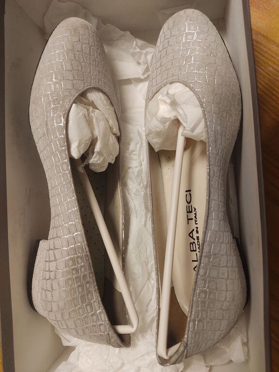 5375145 Scarpe donna artigianali in vera