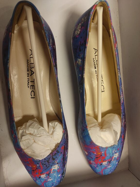 5375146 Scarpe donna artigianali in vera