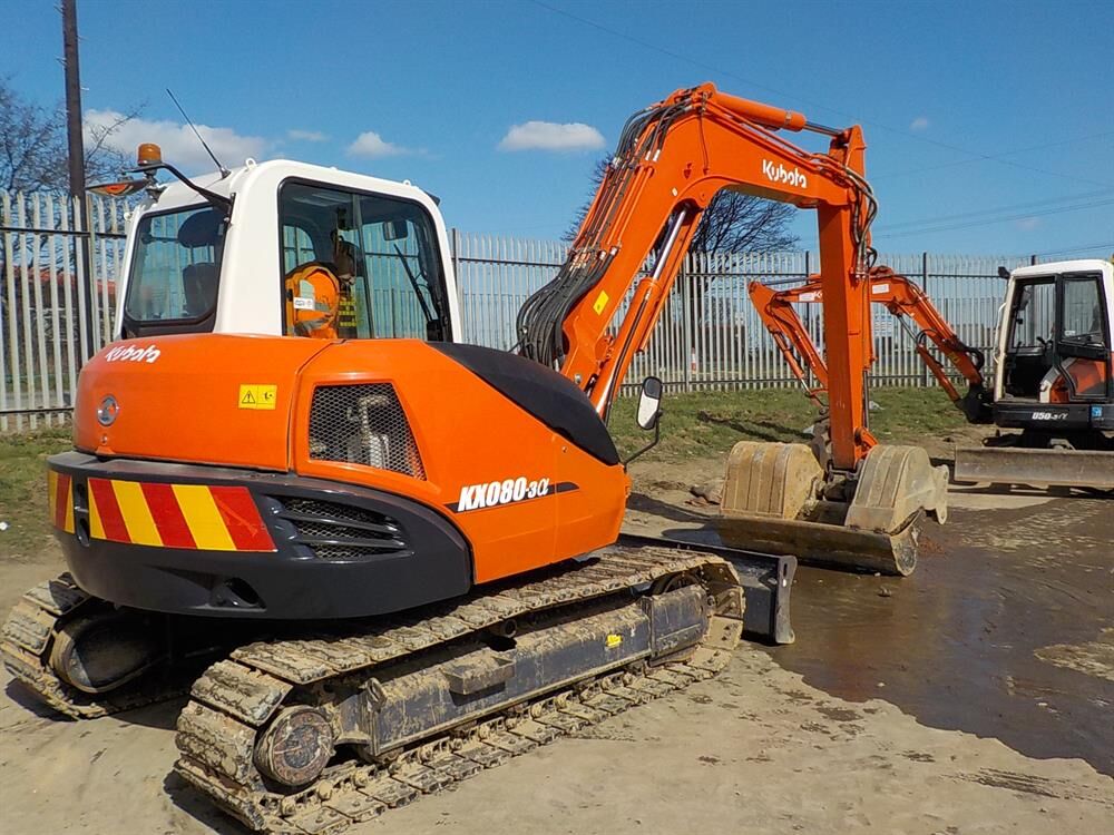 5406385  Scavatrice a catena KUBOTA